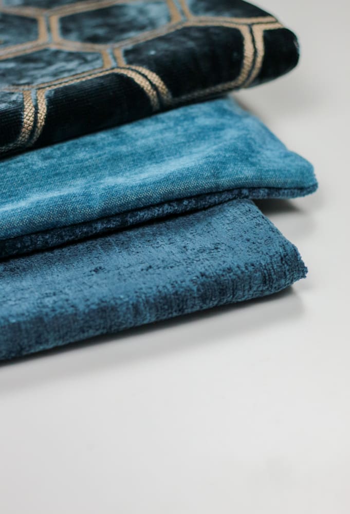 De emotie blauw: blauwe stoffen voor je meubels.